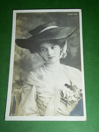 Foto Cartolina Cinema Teatro Lirica - Olive MAY - 1909