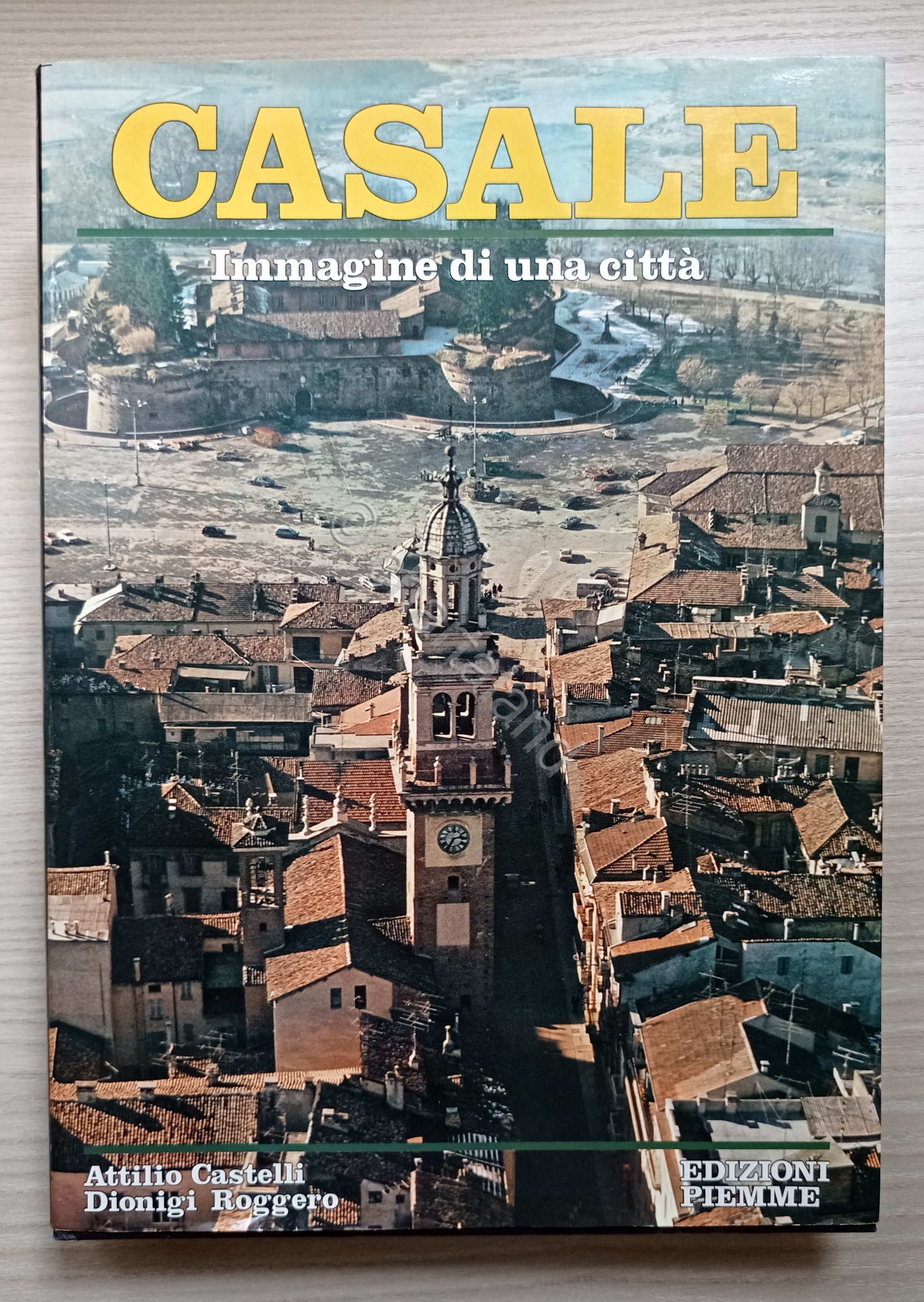 A. Castelli e D. Roggero - Casale: immagine di una …