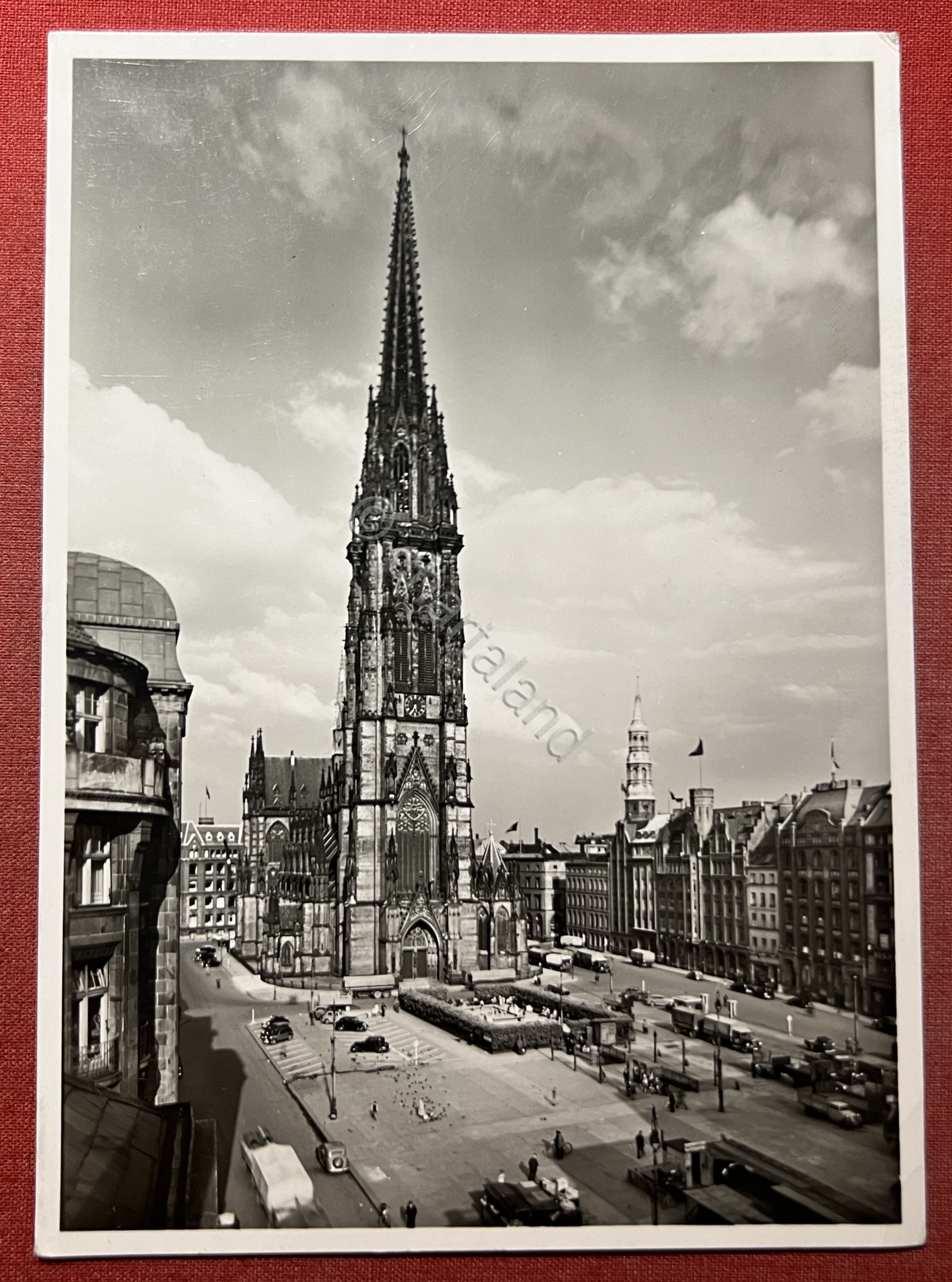Cartolina - Germania - Hamburg - Nikolaikirche und Hopfenmarkt - …