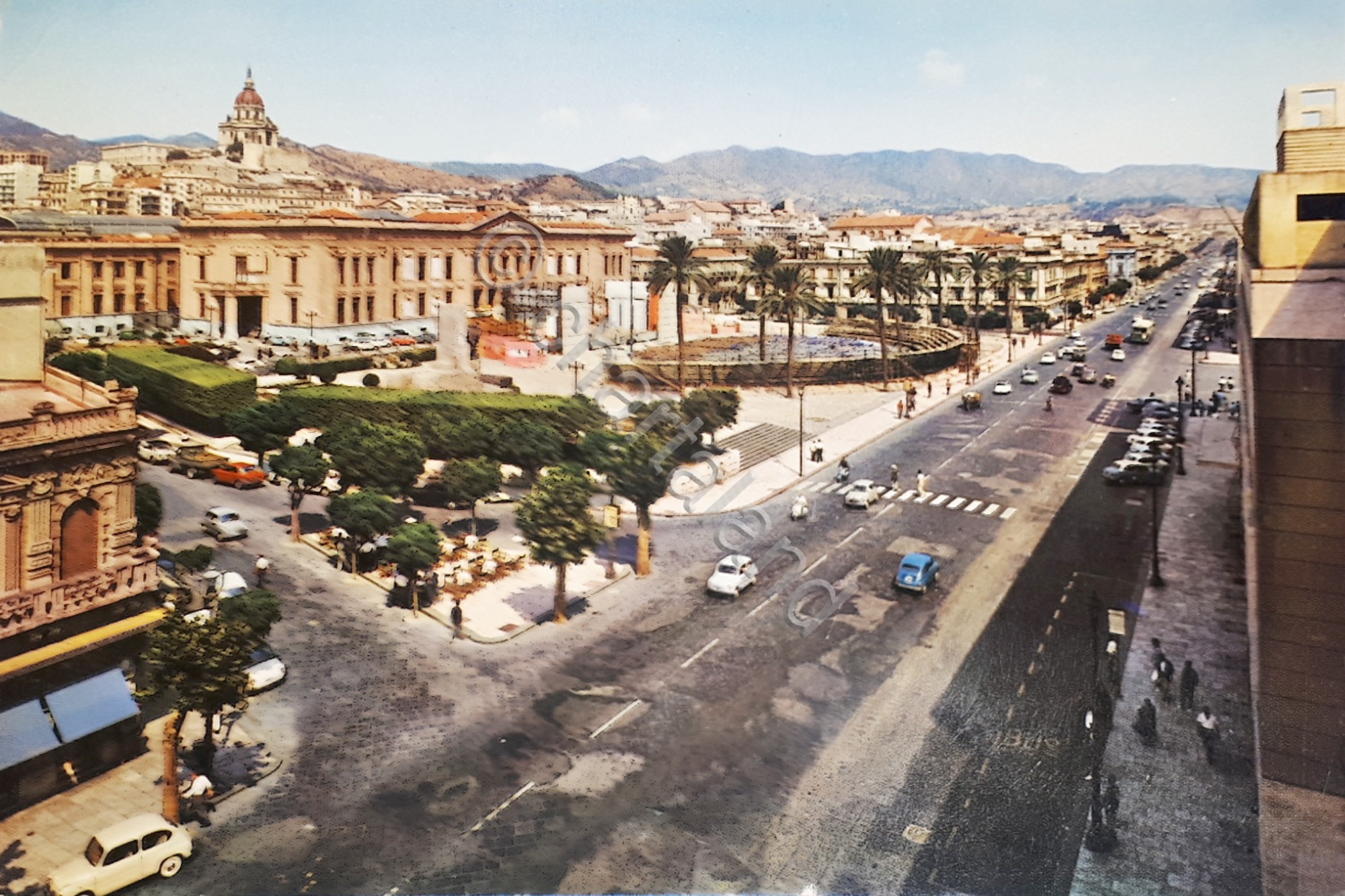Cartolina - Messina - Piazza Municipio e Corso Garibaldi - …