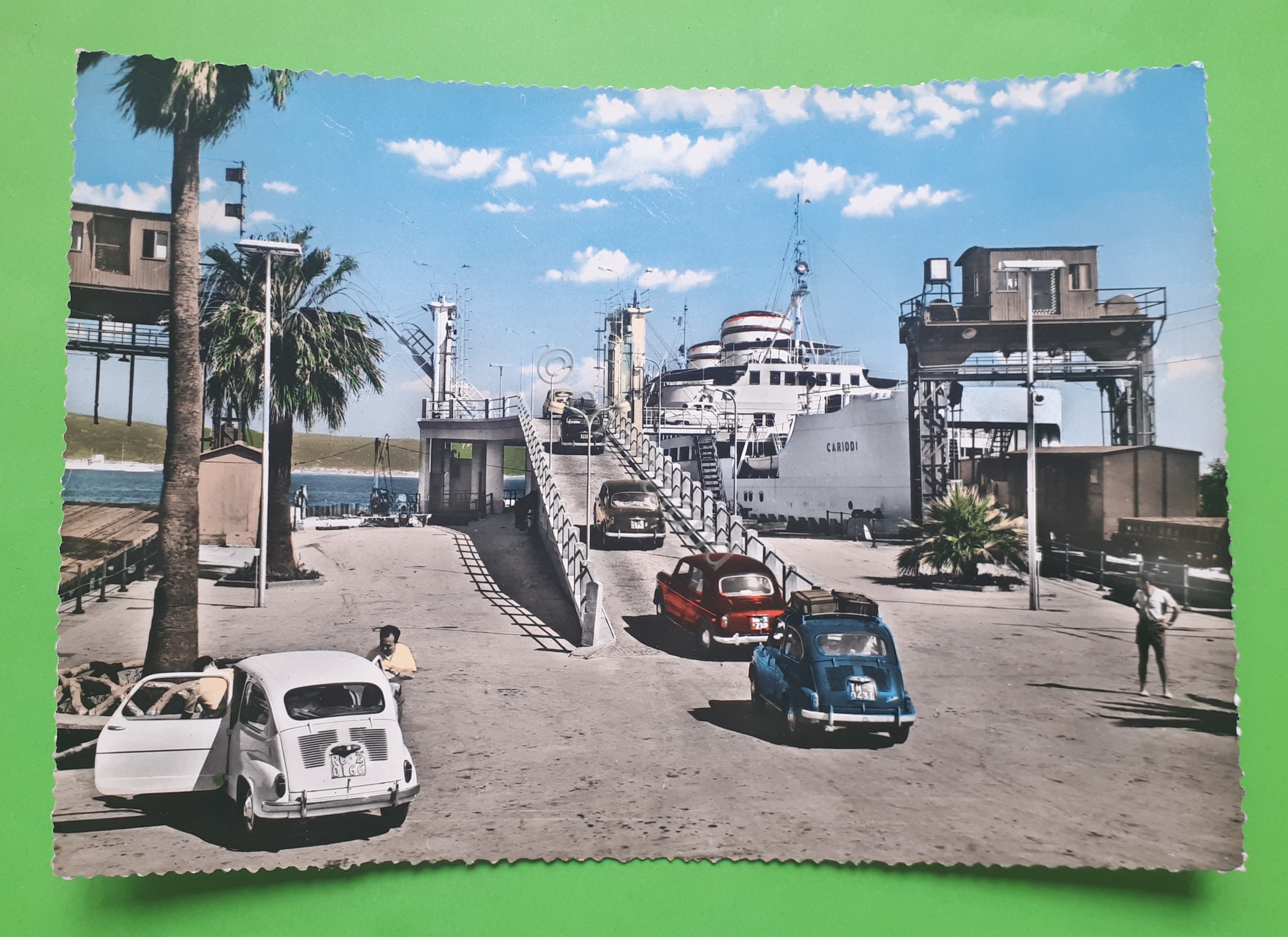 Cartolina - Villa S. Giovanni - Nave traghetto Cariddi in …