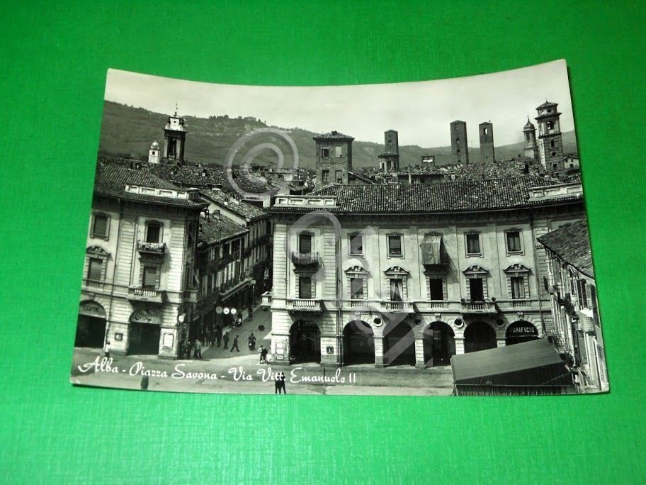 Cartolina Alba - Piazza Savona - Via Vittorio Emanuele II …