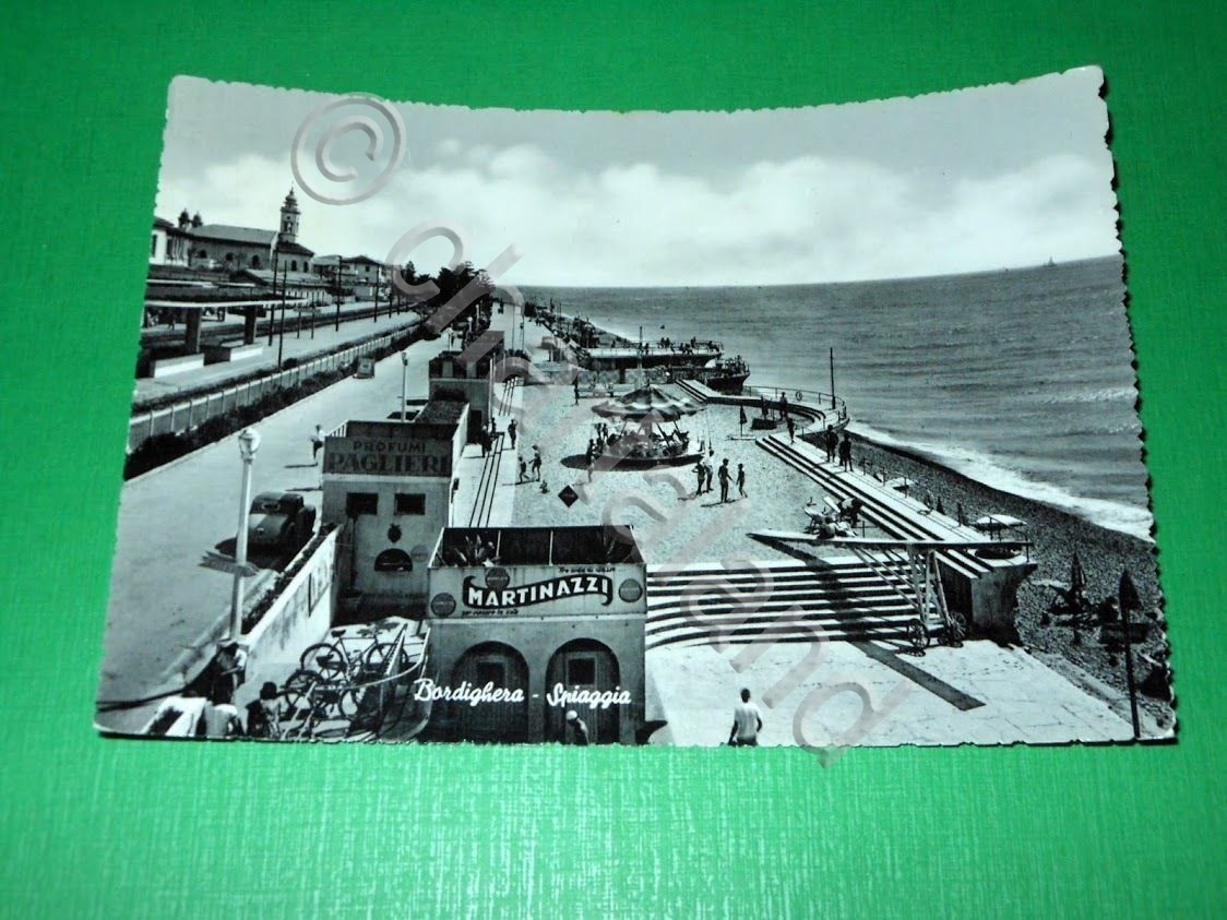 Cartolina Bordighera - Spiaggia 1953