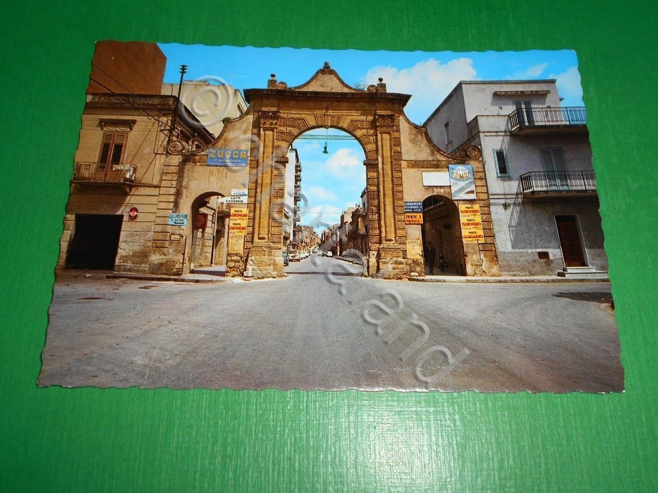 Cartolina Castelvetrano ( Trapani ) - Piazza Dante - Arco …