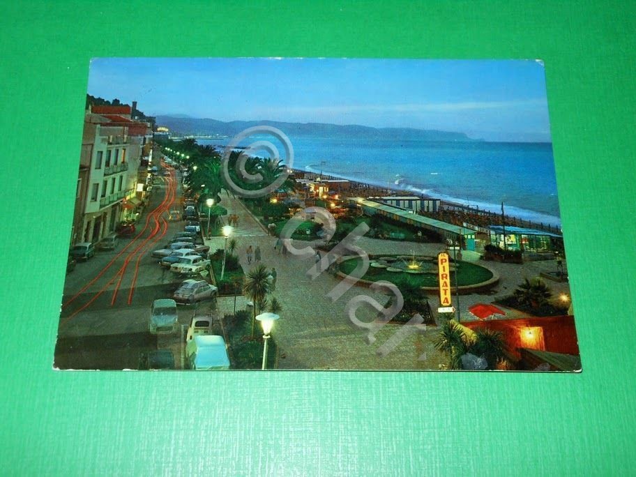Cartolina Ceriale - Lungomare A. Diaz - Notturno 1970.