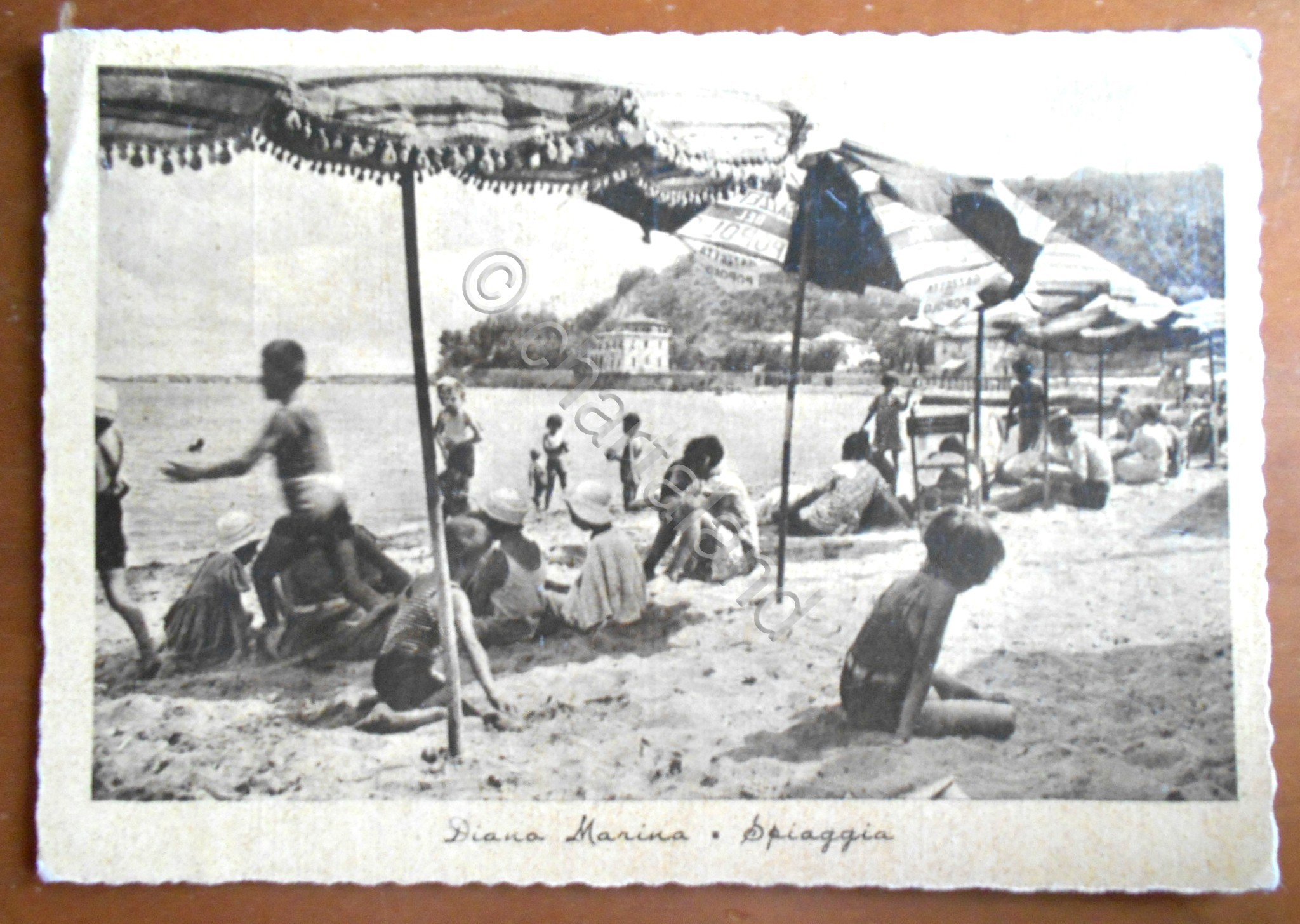 Cartolina Diano Marina - Spiaggia - 1949