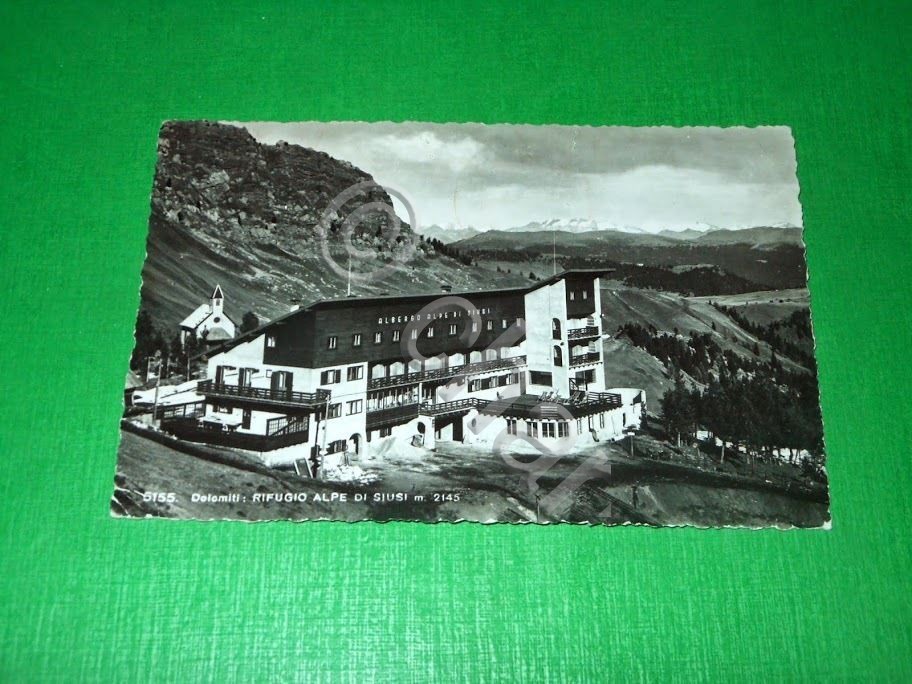 Cartolina Dolomiti - Rifugio Alpe di Siusi 1955 .
