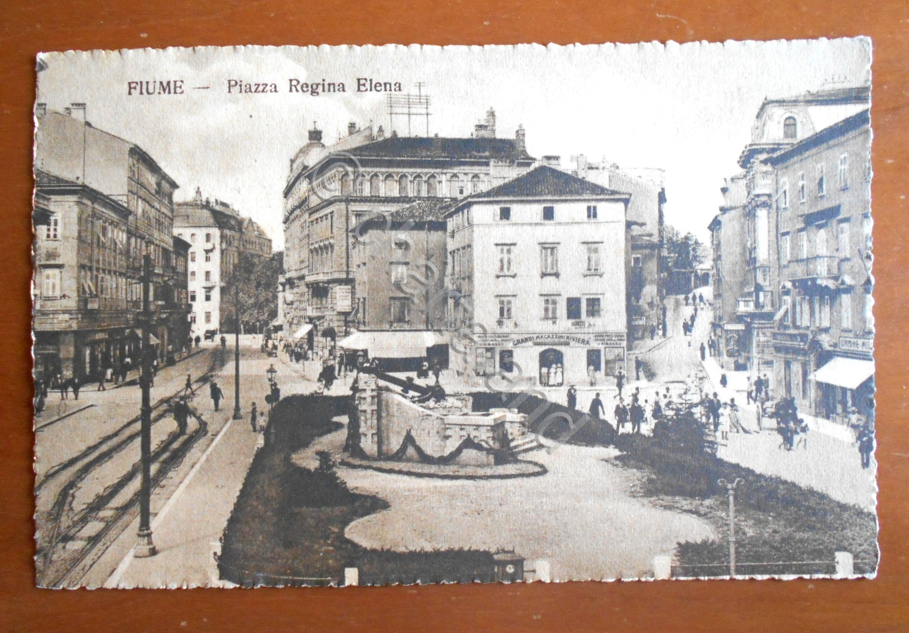 Cartolina Fiume - Piazza Regina Elena - 1922