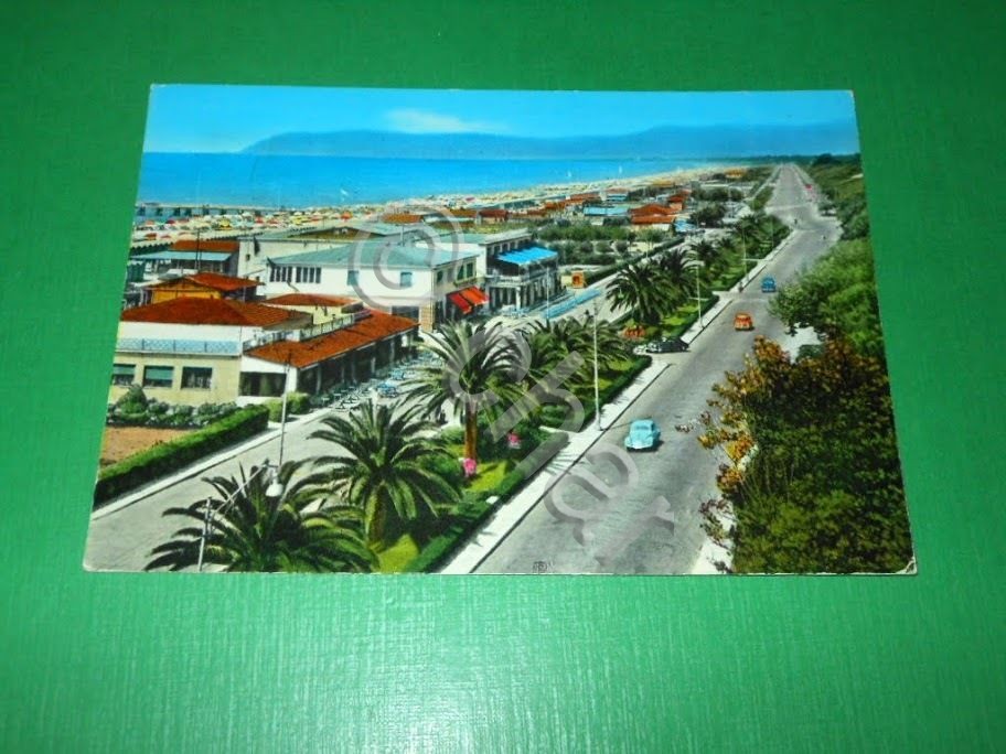 Cartolina Forte dei Marmi - Lungomare 1975