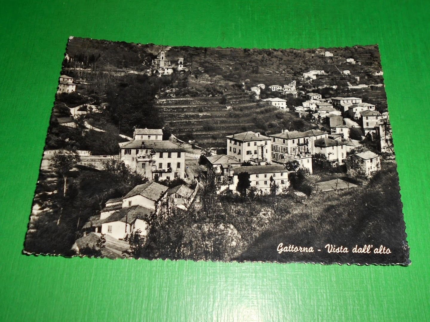 Cartolina Gattorna - Vista dall' alto 1958.