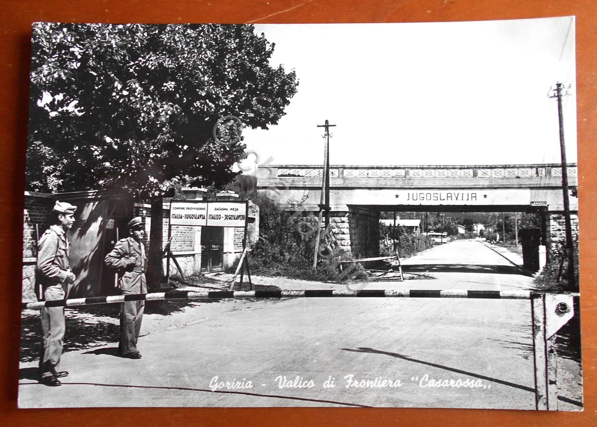 Cartolina Gorizia - Valico di Frontiera Casarossa - 1950 ca.
