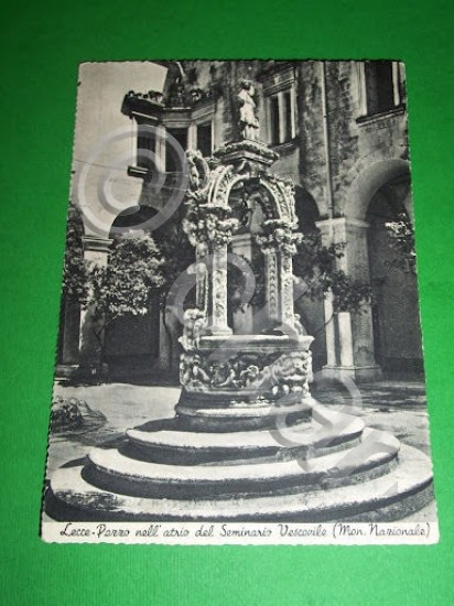 Cartolina Lecce - Pozzo nell' Atrio del Seminario Vescovile 1956.