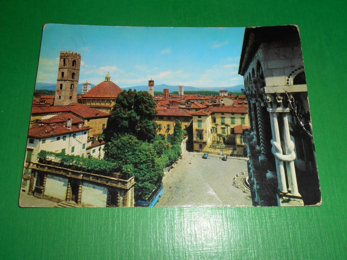 Cartolina Lucca - Palazzo Micheletti - Giardino e panorama 1965 …