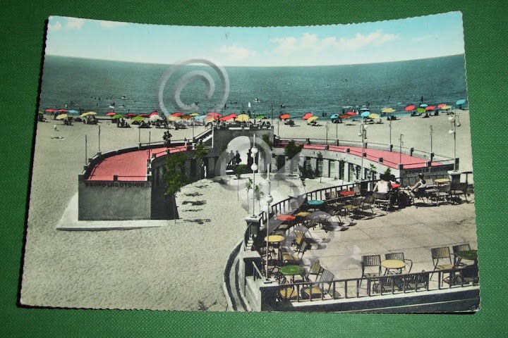 Cartolina Marina di Grosseto - Stabilimento La Rotonda 1963.