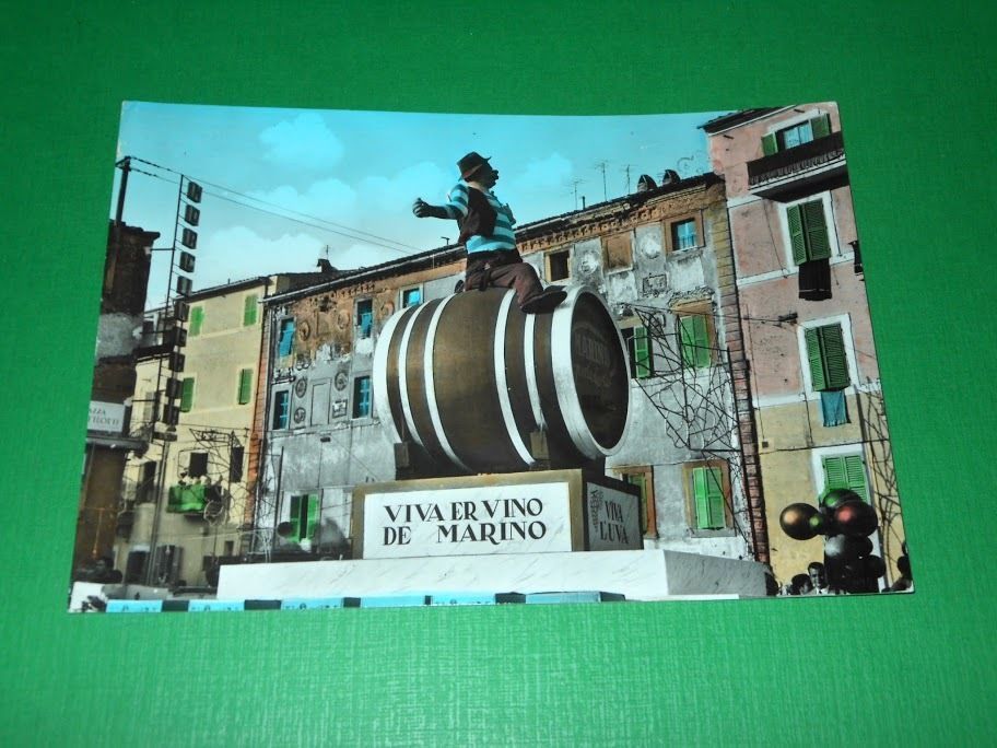 Cartolina Marino ( Roma ) - Particolare di un carro …