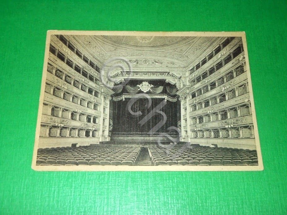 Cartolina Milano - Teatro alla Scala 1942.