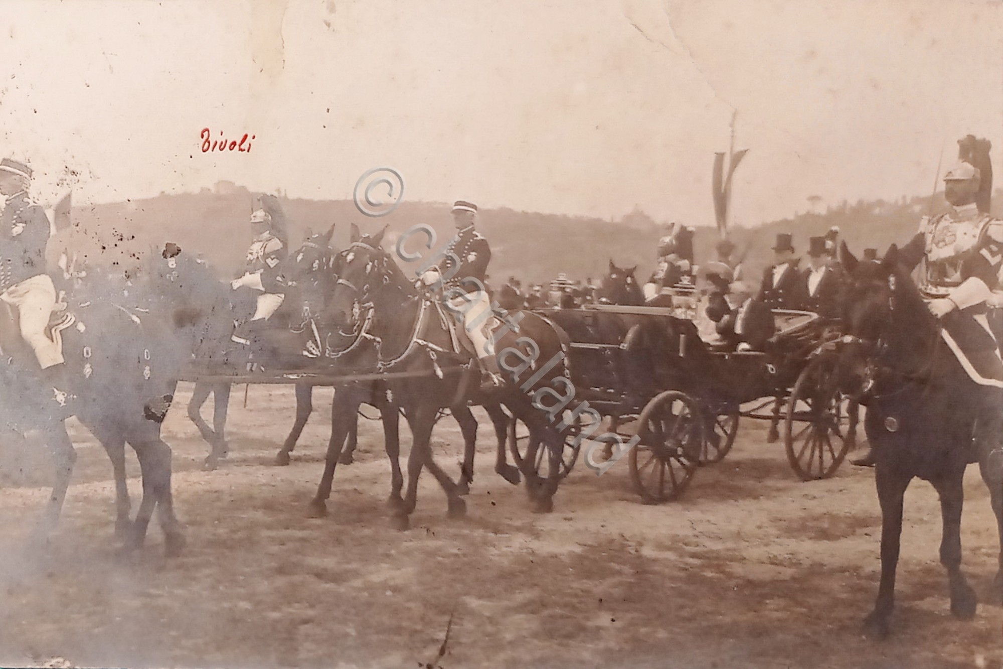 Cartolina Militaria - Corazzieri - Dintorni di Tivoli - 1904