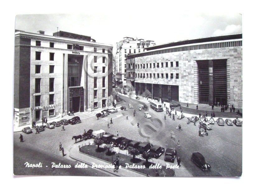 Cartolina Napoli - Palazzo della Provincia 1958.