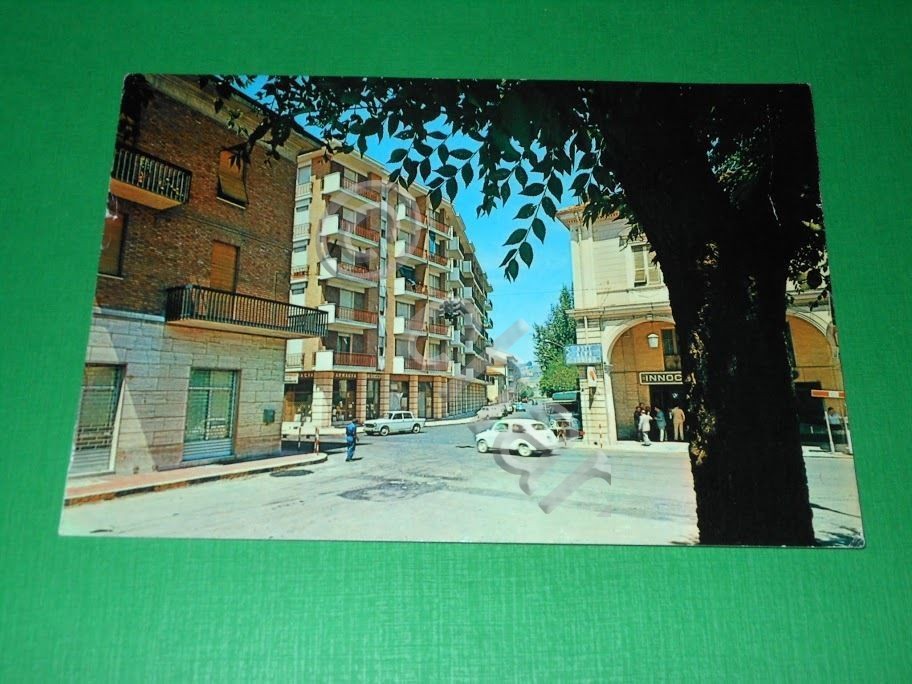 Cartolina Nizza Monferrato - Viale Vittorio Emanuele II 1975.