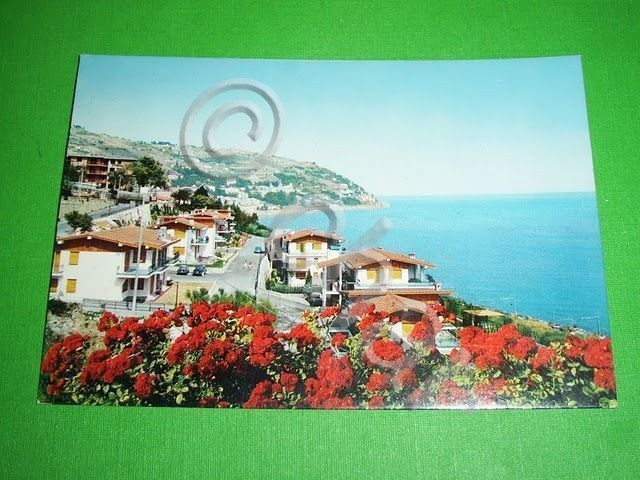 Cartolina Ospedaletti - Complesso Le Ginestre 1977.