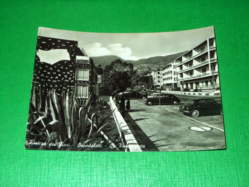 Cartolina Ospedaletti - La Passeggiata 1964.