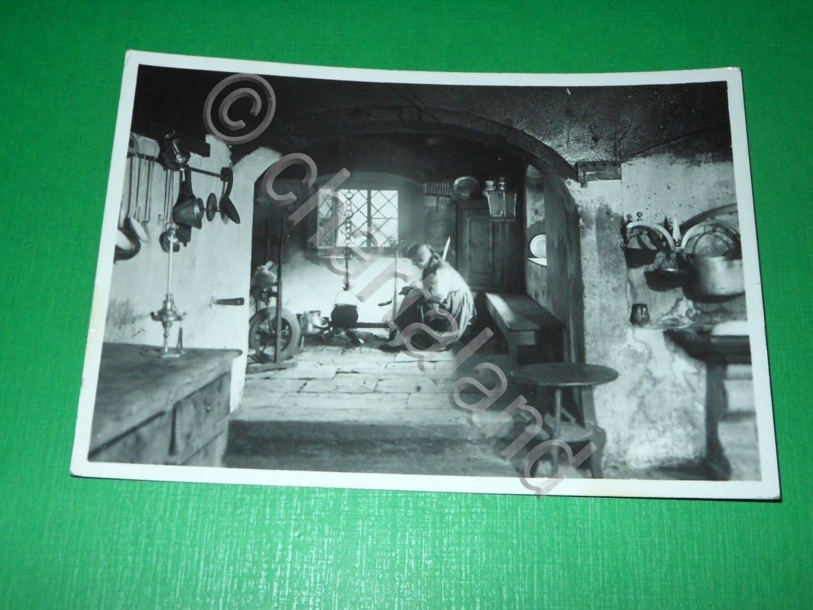 Cartolina Paesaggi e Costumi del Friuli - Focolare Rusticano 1954.