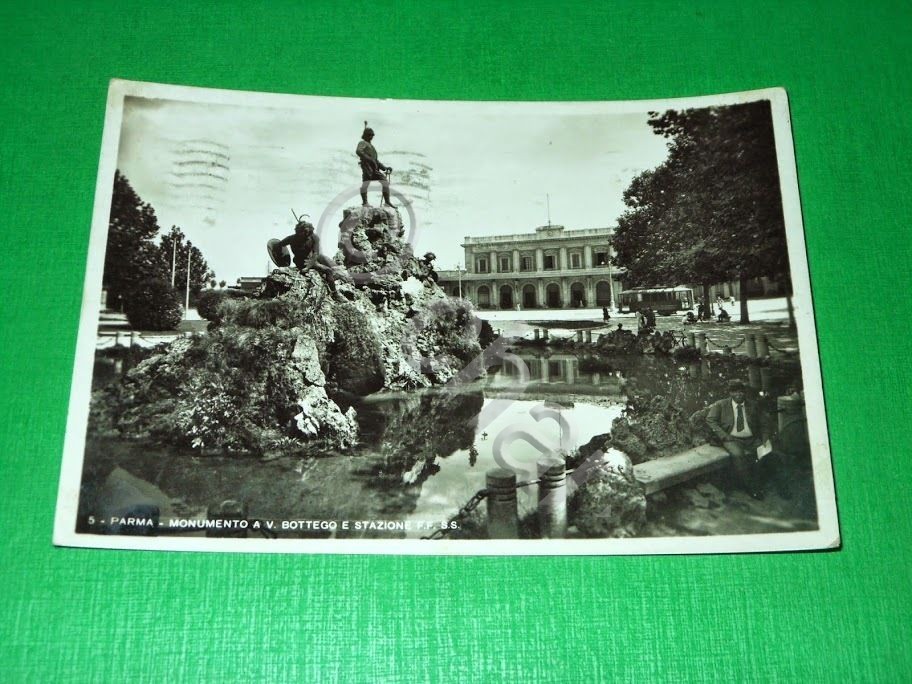 Cartolina Parma - Monumento a V. Bottego e Stazione Ferroviaria …