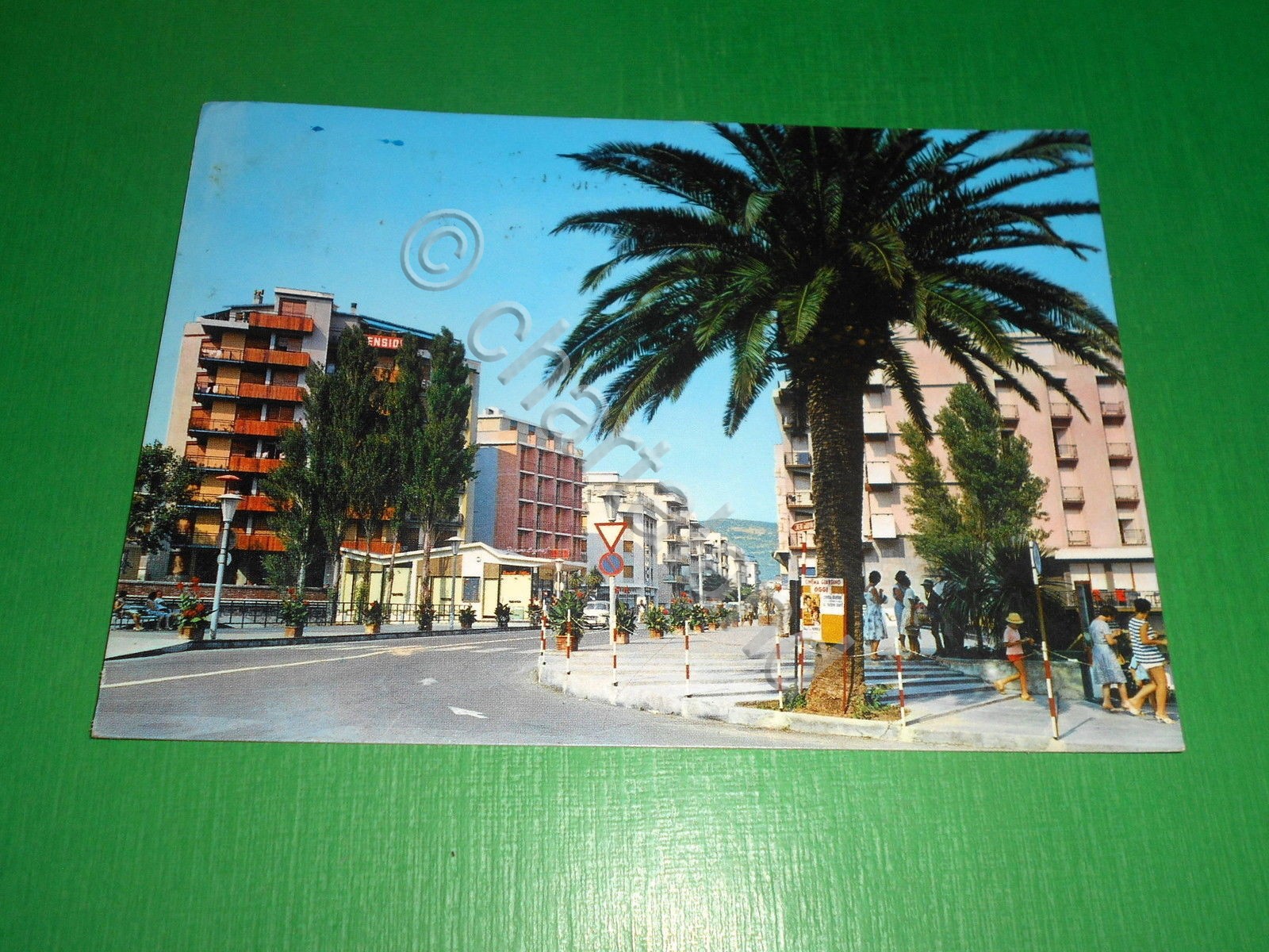 Cartolina Pietra Ligure - Ponte Maremola e Corso Italia 1965.