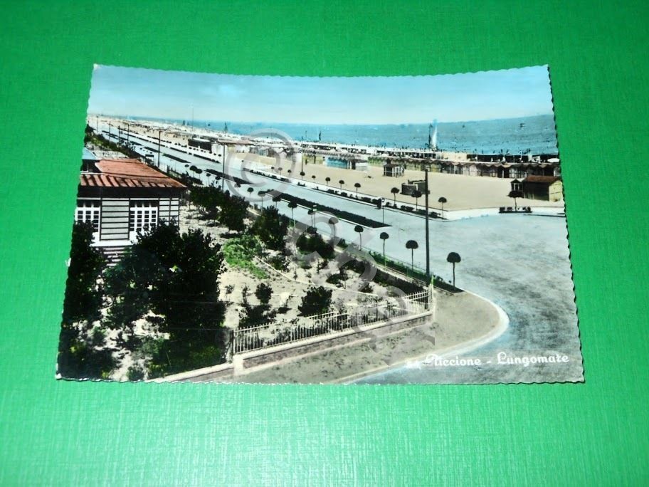 Cartolina Riccione - Lungomare 1956.