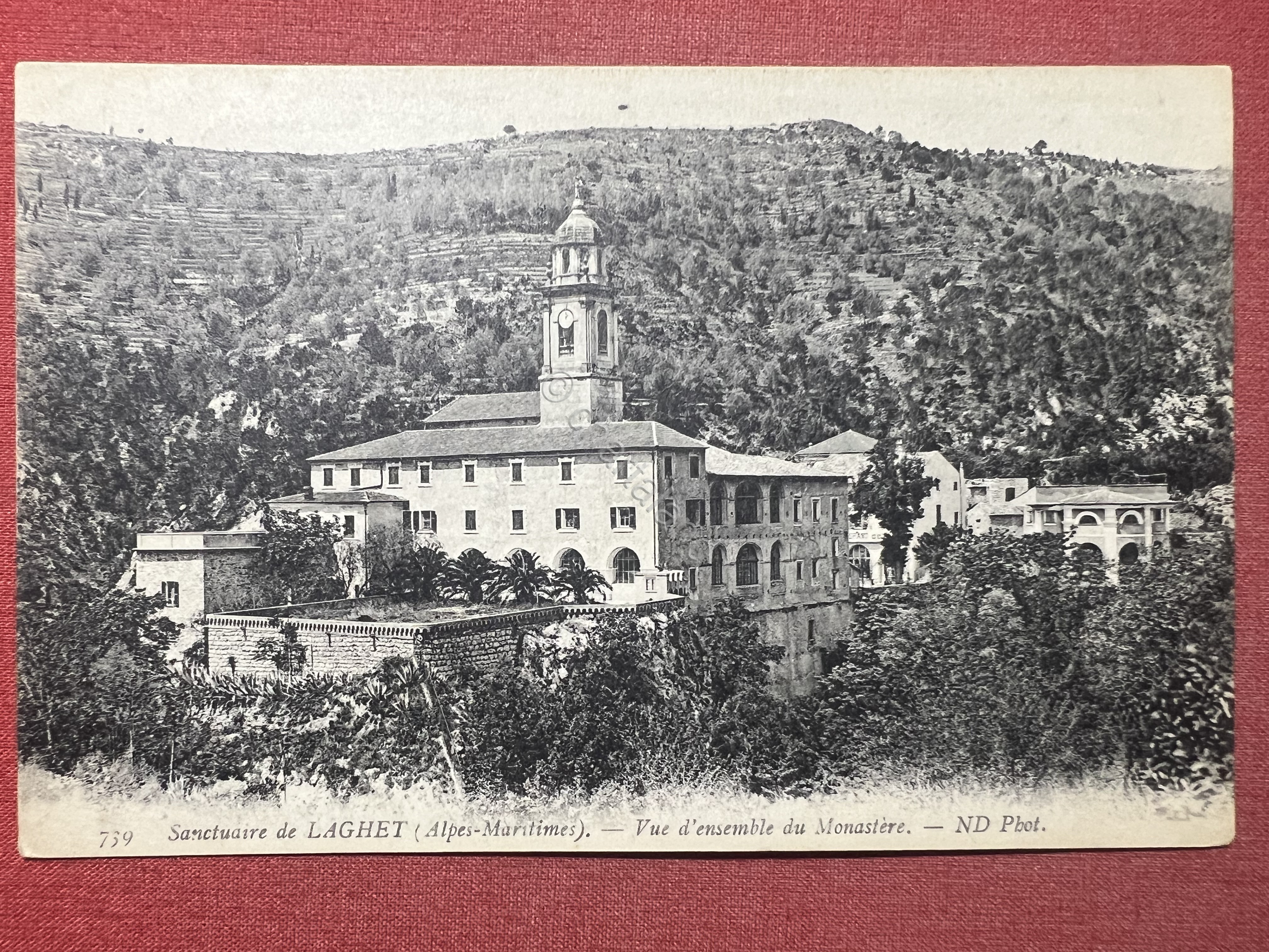 Cartolina Santuario de Laghet (Alpes-Maritimes) Vue d'Ensemble du Monastère 1900