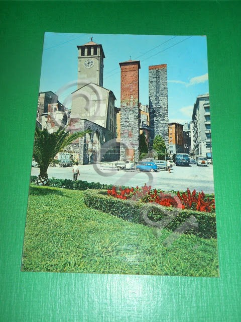 Cartolina Savona - Gruppo Torri con Porta Balnei 1970 ca.