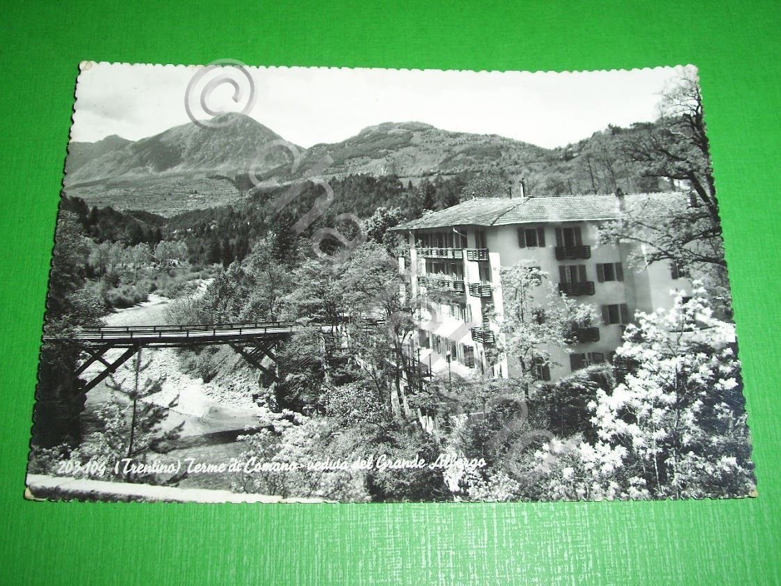 Cartolina Terme di Comano - Veduta del Grande Albergo 1959.