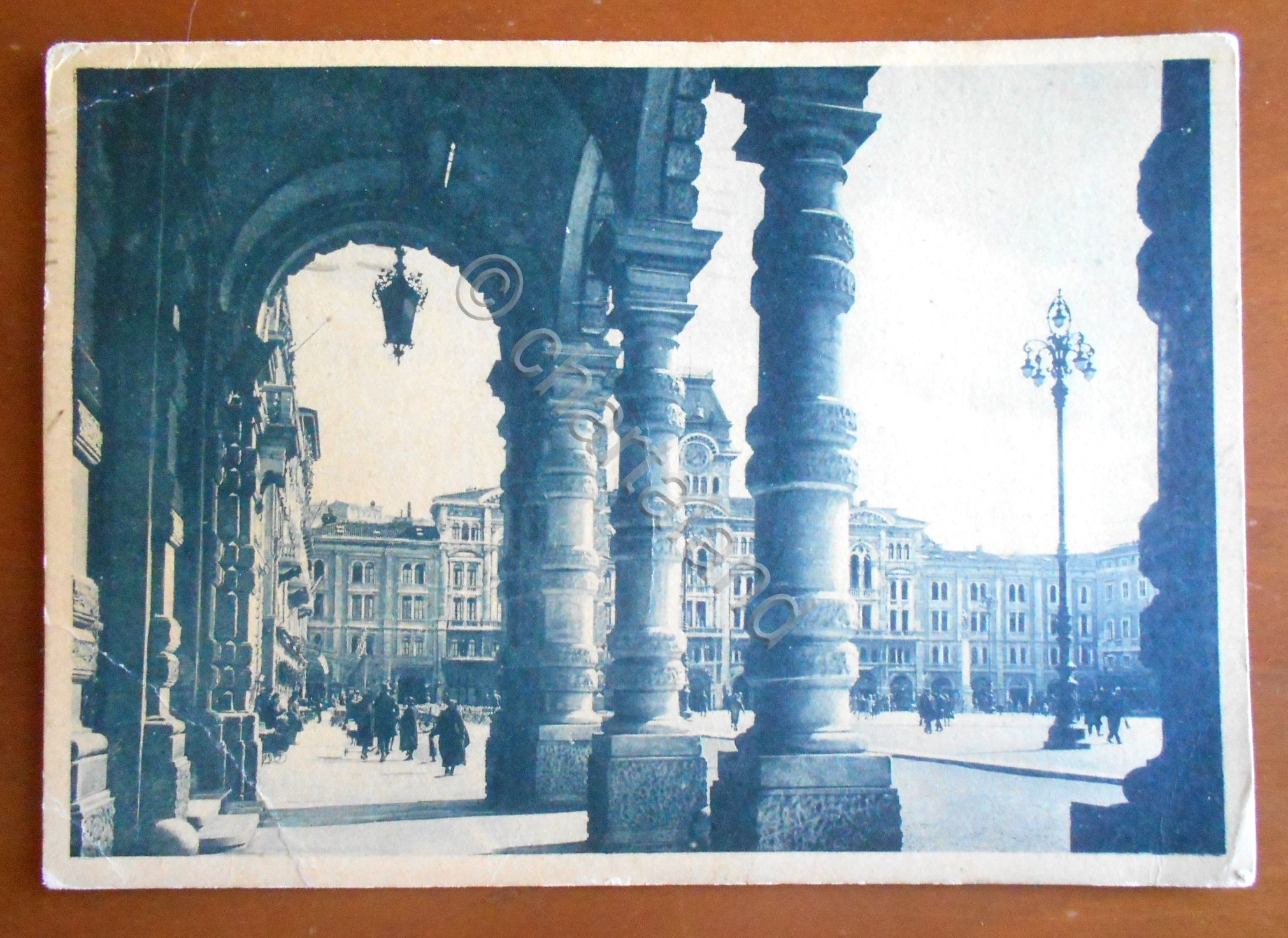 Cartolina Trieste - Piazza Unita' d' Italia - 1943