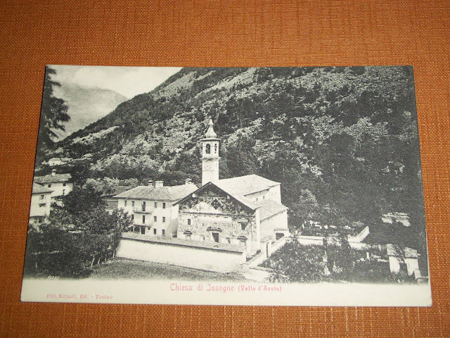 Cartolina Valle d' Aosta - Chiesa di Issogne 1910 ca