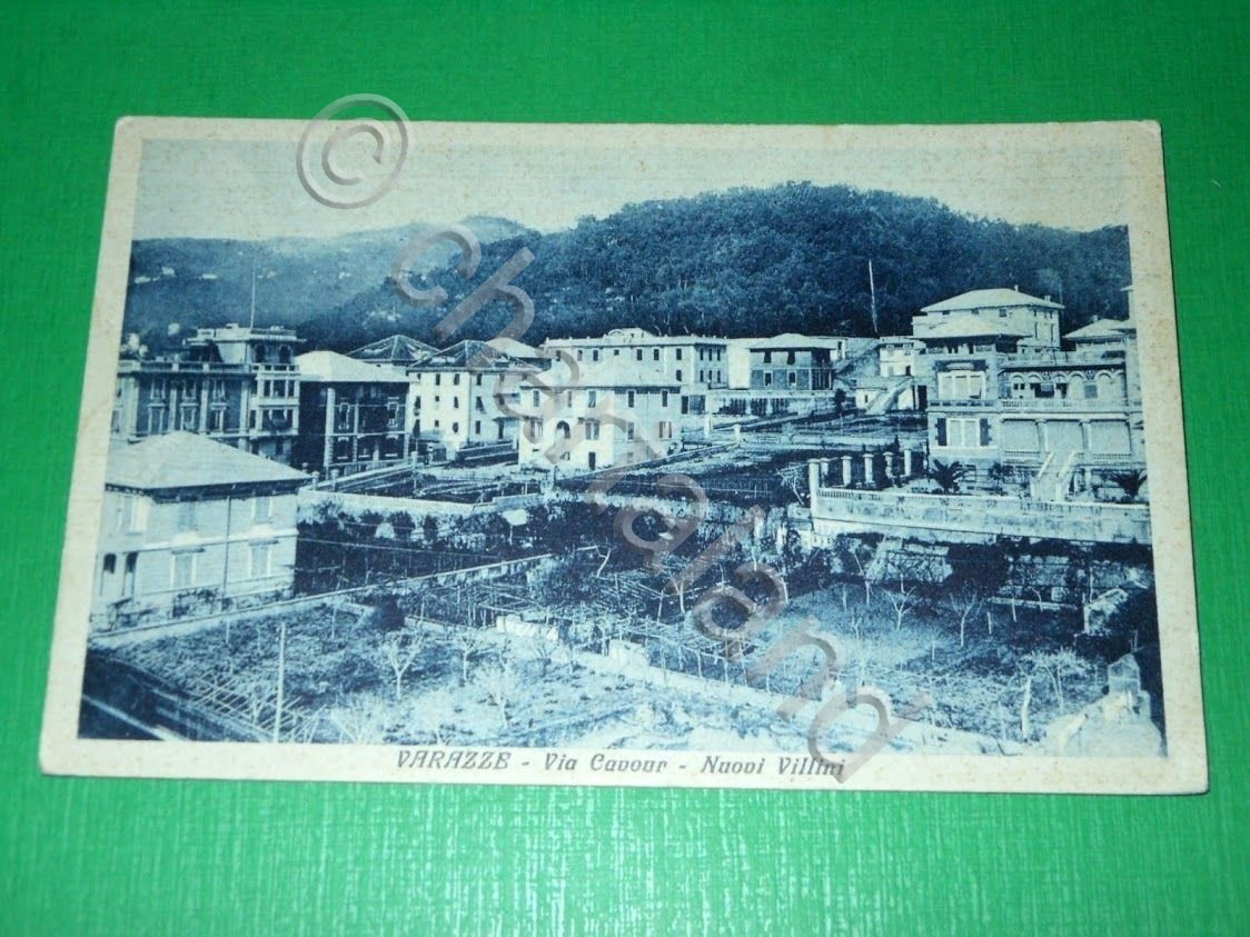 Cartolina Varazze - Via Cavour - Nuovi Villini 1930 ca.