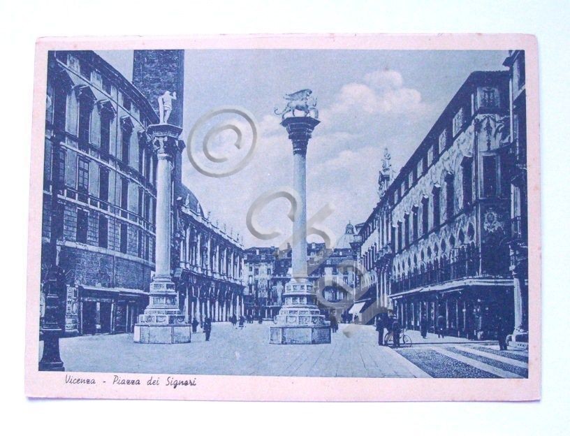 Cartolina Vicenza - Piazza dei Signori 1940 ca.
