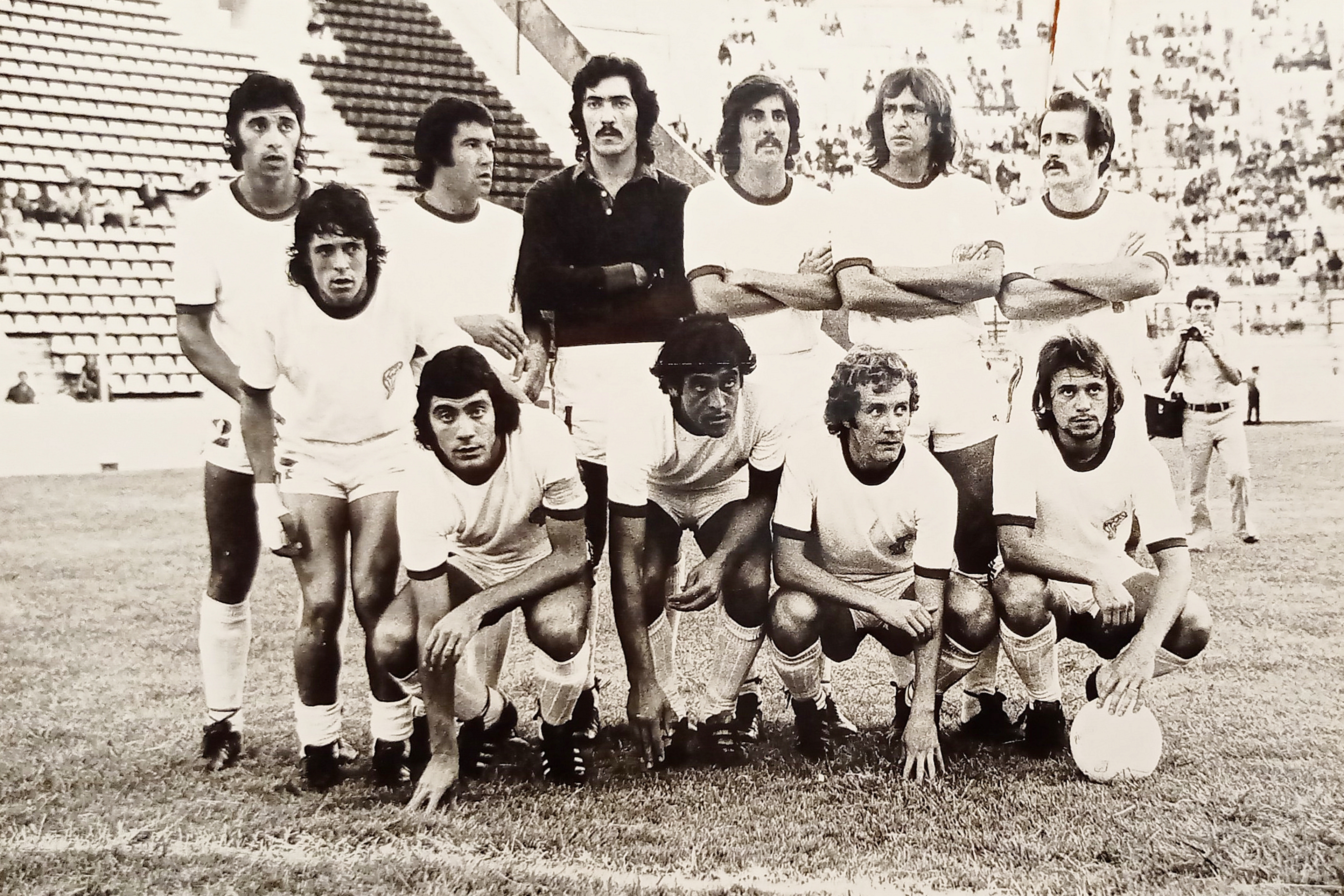 Foto Agenzia - Calcio dell'Argentina - Squadra Huracán - 1974 …