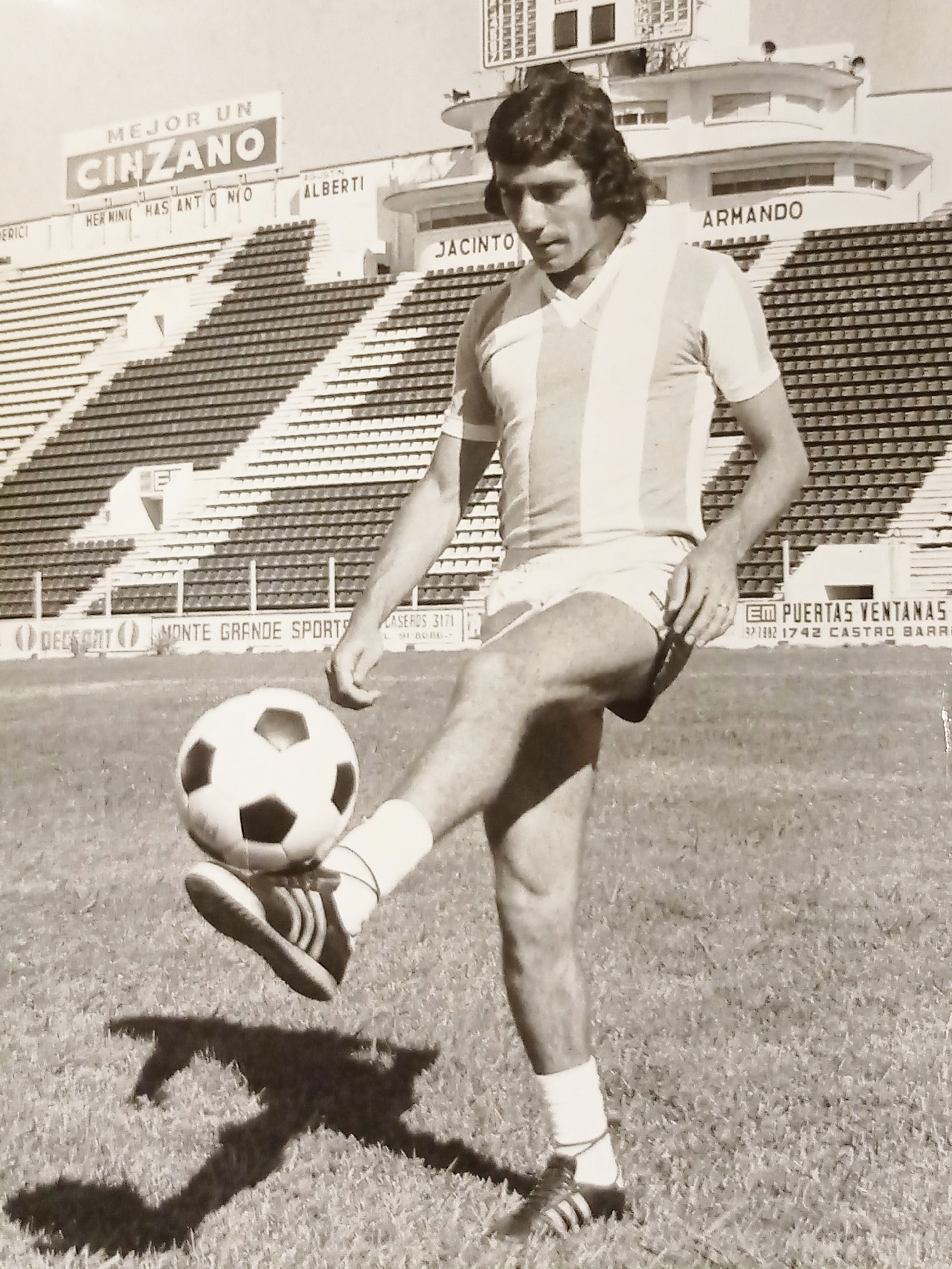 Foto Agenzia Sport - Calciatore argentino Miguel Ángel Brindisi - …