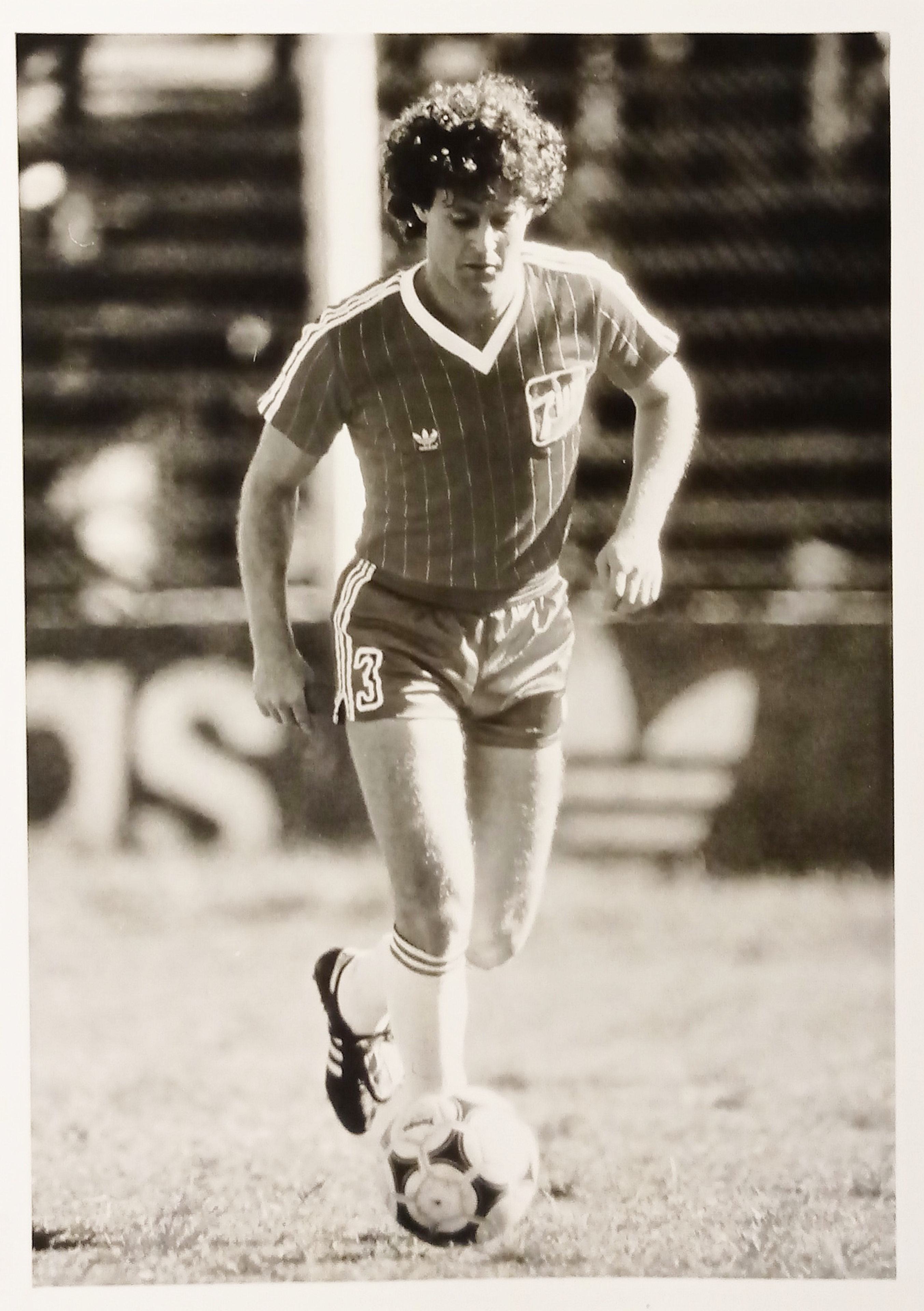 Foto Agenzia Sport Calcio - Allenatore argentino Adrián Domenech 1980 …