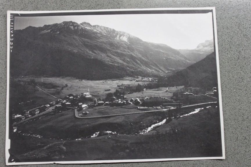 Foto Montagna Valle d'Aosta 1968 La Thuile - panoramica valle