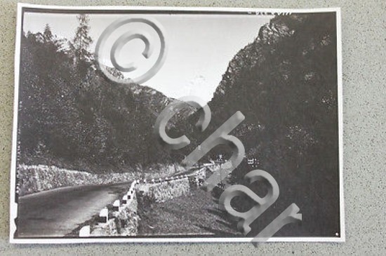 Foto Montagna Valle d'Aosta 1968 panorama strada zona Courmayeur