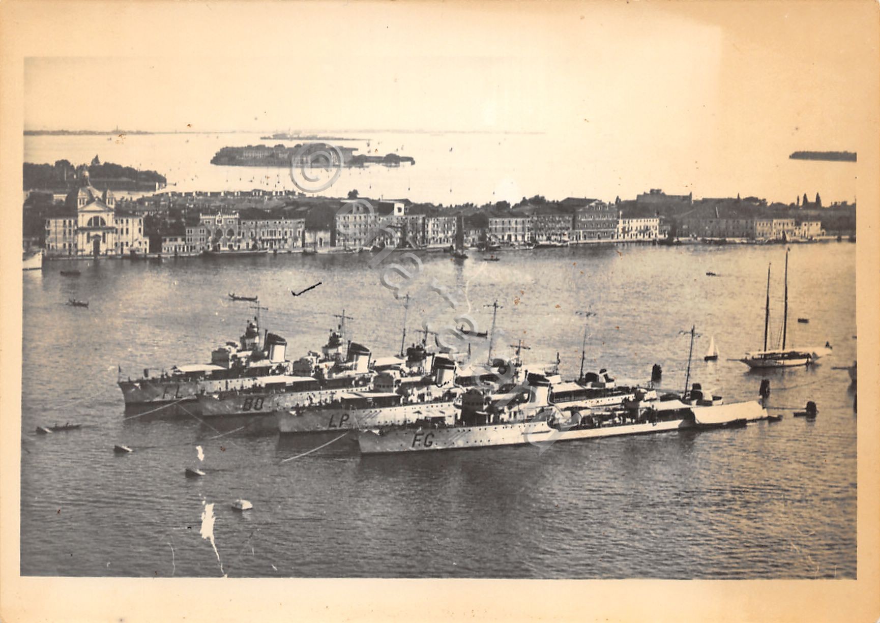 Foto Nave Cacciatorpediniere Folgore Lampo Baleno Fulmine in Canale Sicilia …