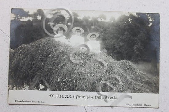 Fotocartolina principi sovrani Italia Jolanda Mafalda Umberto 1910 ca