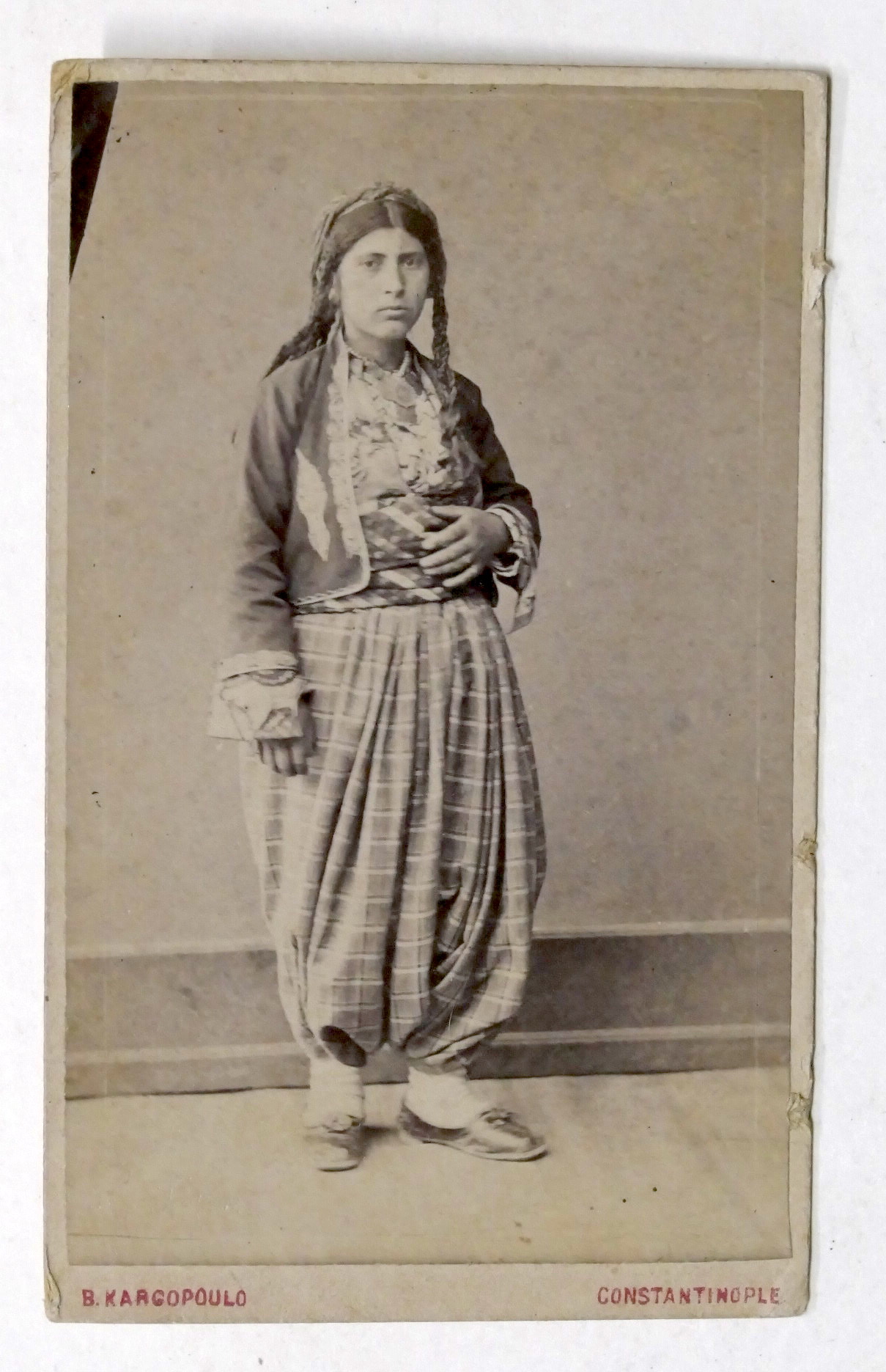 Fotografia albumina - Paesana greca - Dintorni di Costantinopoli - …