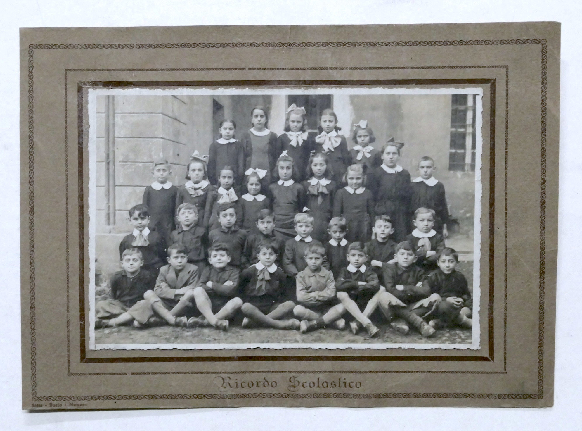 Fotografia Classe Elementare - Borgo Vercelli - Anno scolastico 1942 …