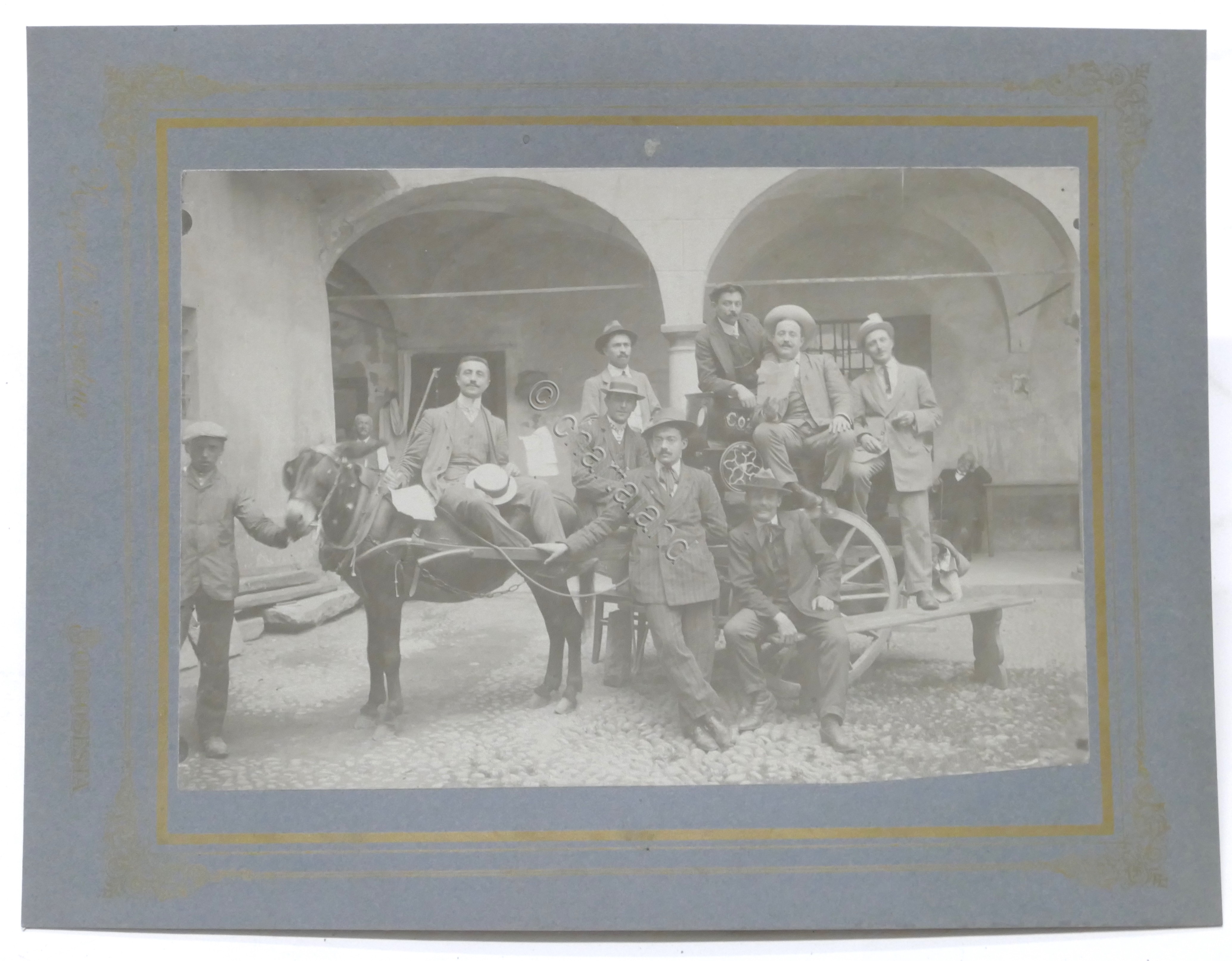 Fotografia d'epoca - Azienda agricola zona Borgosesia - 1920 ca.