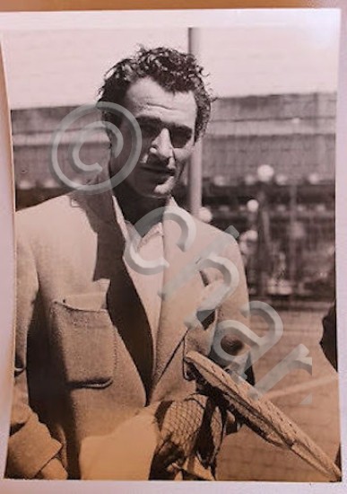 Fotografia d'epoca dell'attore Gilbert Roland anni '40