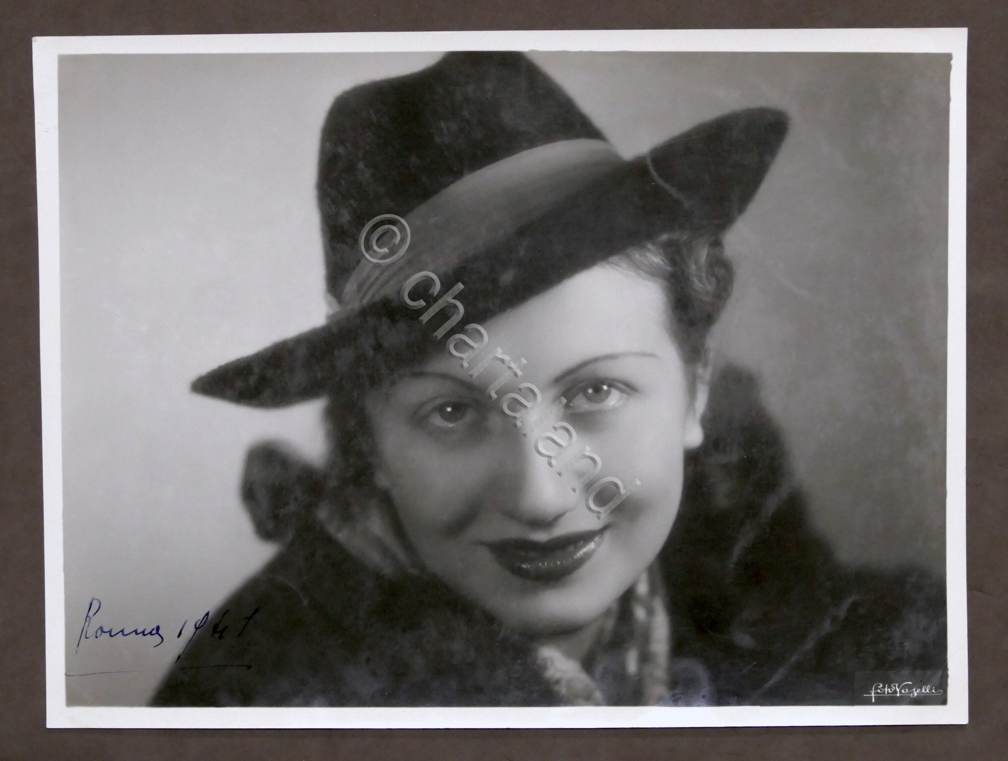 Fotografia dell'attrice Anna Maria Falchi - Roma - 1941