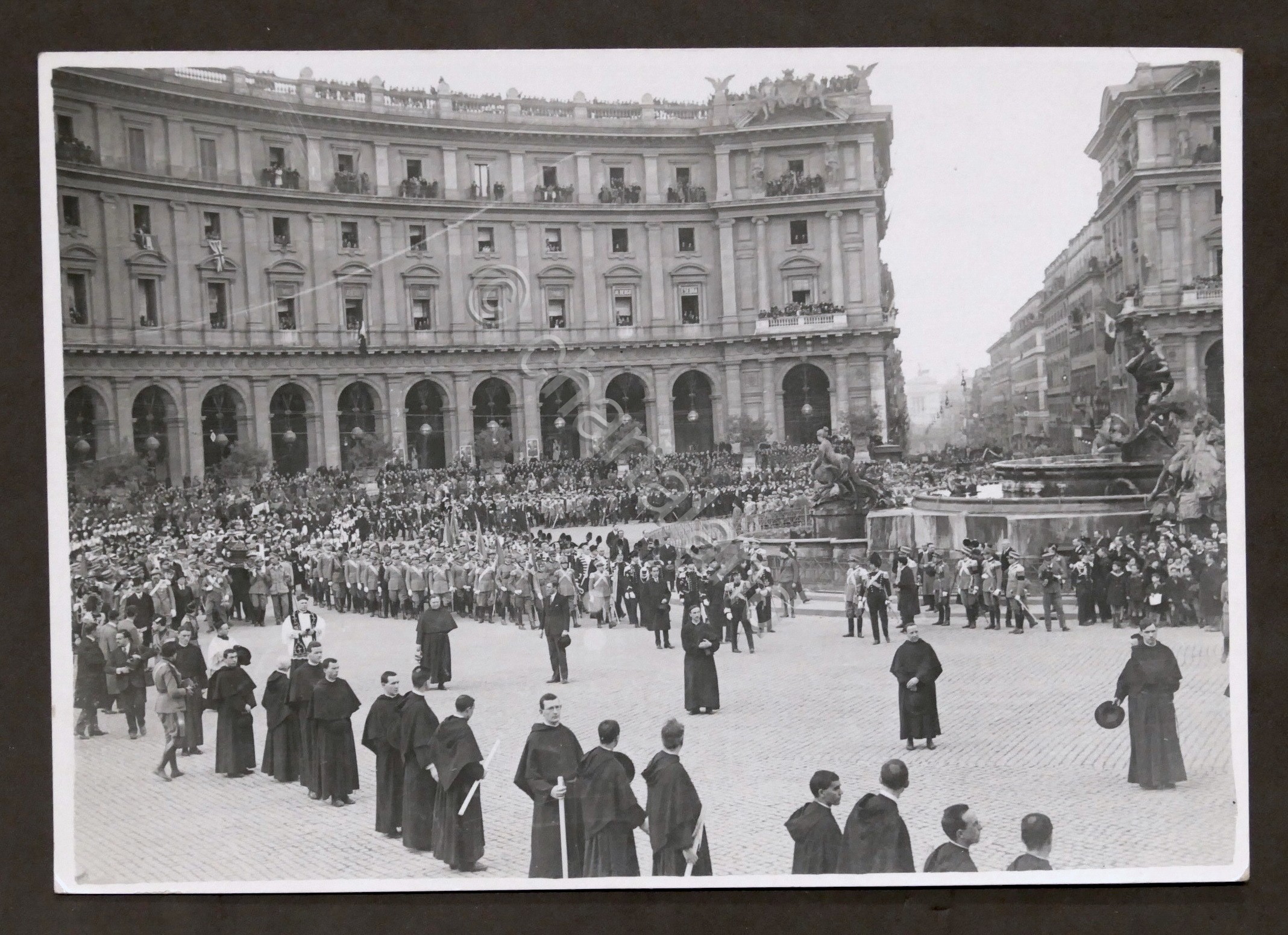 Fotografia Funerali Armando Diaz - Roma - Piazza Esedra - …