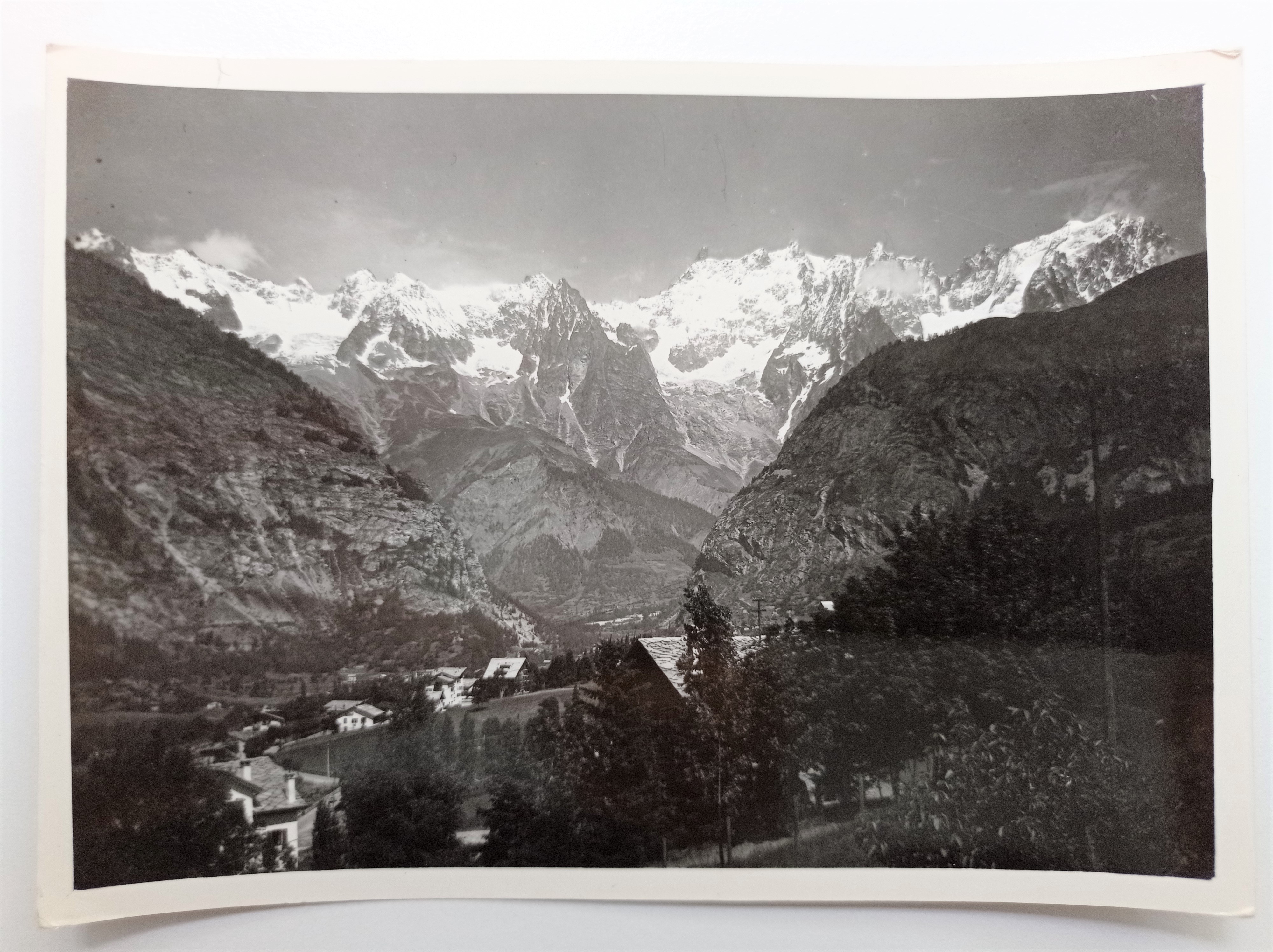 Fotografia Originale - Valle d'Aosta - Courmayeur - Catena M. …